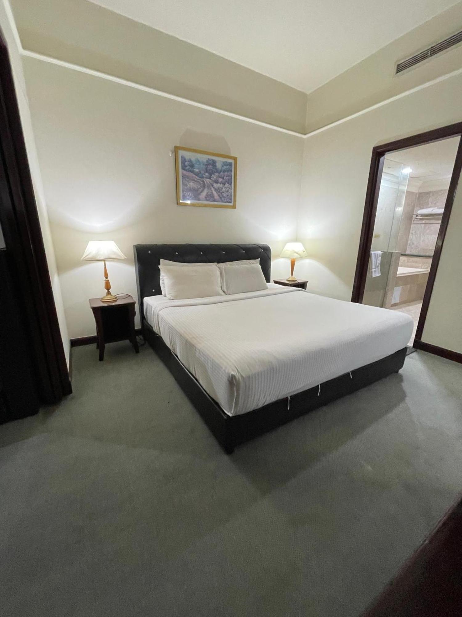 Apartemen Hundred Hundred At Berjaya Times Square Malaysia Kuala Lumpur
